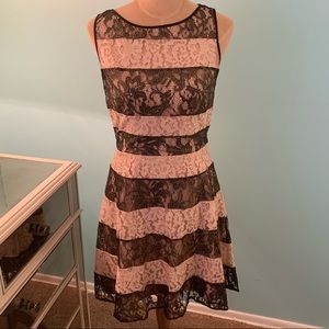 Jessica Simpson Lace Dress